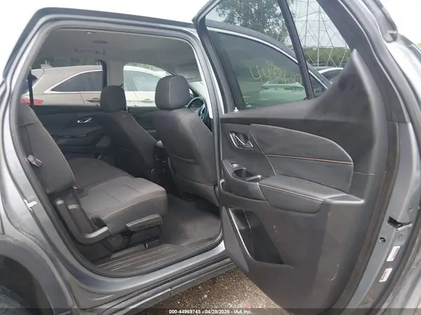 1GNERFKW8LJ224963 2020 CHEVROLET TRAVERSE - Image 8