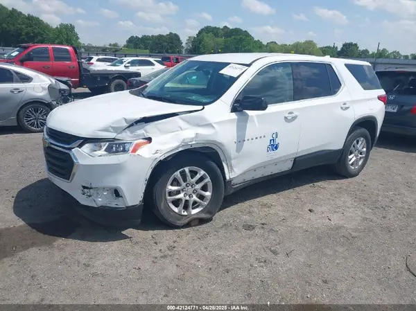 1GNERFKW8LJ262886 2020 CHEVROLET TRAVERSE - Image 2