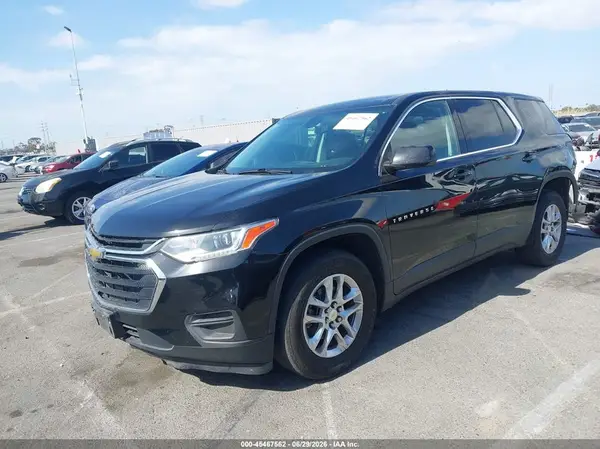 1GNERFKW8LJ303047 2020 CHEVROLET TRAVERSE - Image 2