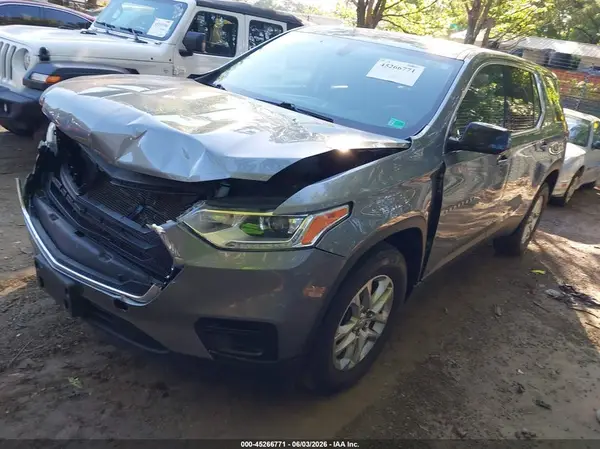1GNERFKW8LJ310340 2020 CHEVROLET TRAVERSE - Image 2
