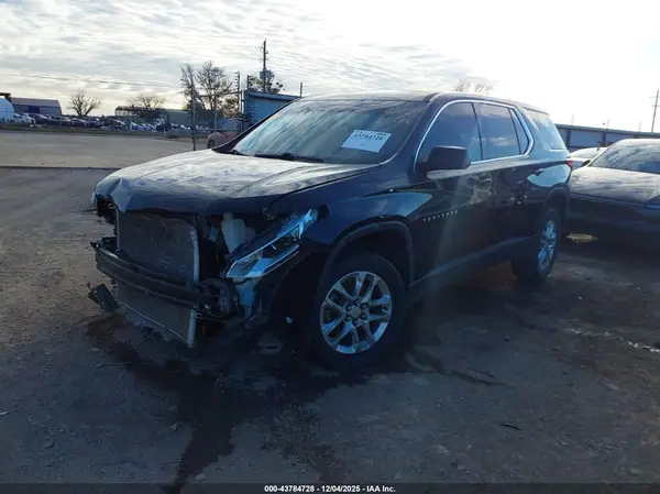 1GNERFKW8MJ228075 2021 CHEVROLET TRAVERSE - Image 2