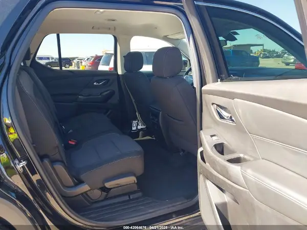 1GNERFKW8MJ247659 2021 CHEVROLET TRAVERSE - Image 8