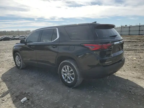1GNERFKW8PJ109477 2023 CHEVROLET TRAVERSE - Image 2