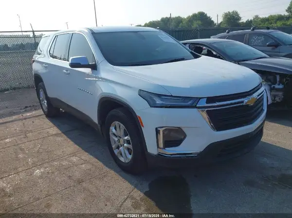 1GNERFKW8PJ186110 2023 CHEVROLET TRAVERSE - Image 1
