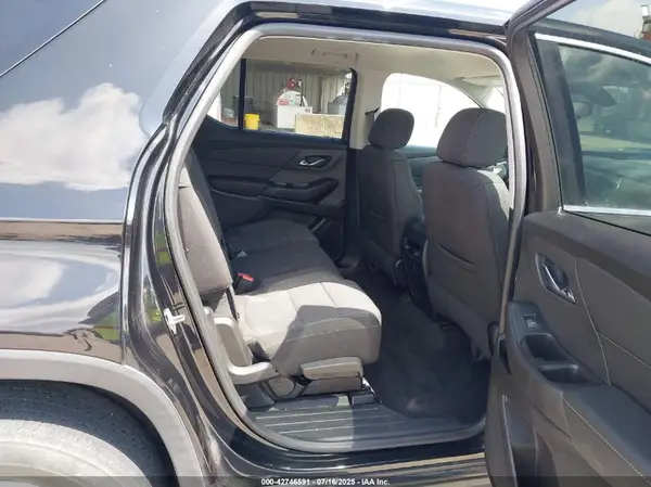 1GNERFKW9JJ106627 2018 CHEVROLET TRAVERSE - Image 8