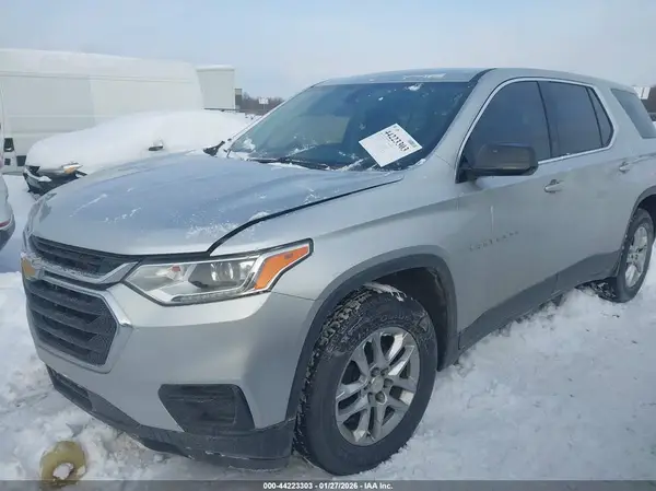 1GNERFKW9JJ107079 2018 CHEVROLET TRAVERSE - Image 2