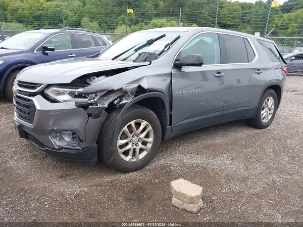 1GNERFKW9JJ111746 2018 CHEVROLET TRAVERSE - Image 2
