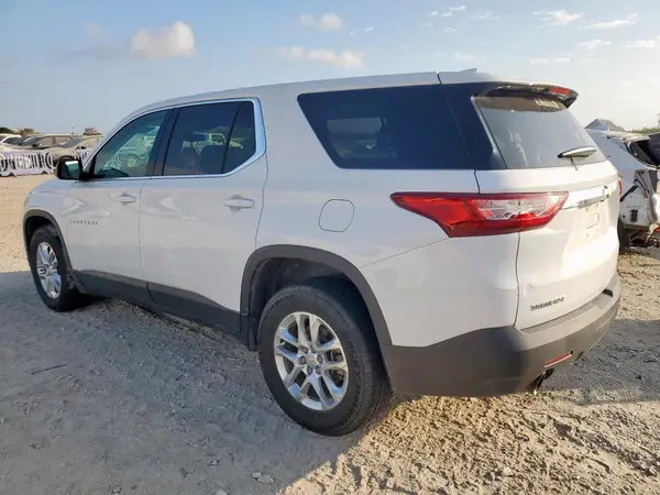1GNERFKW9JJ219803 2018 CHEVROLET TRAVERSE - Image 2
