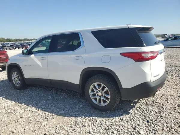 1GNERFKW9JJ223561 2018 CHEVROLET TRAVERSE - Image 2