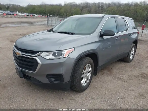 1GNERFKW9JJ259590 2018 CHEVROLET TRAVERSE - Image 2