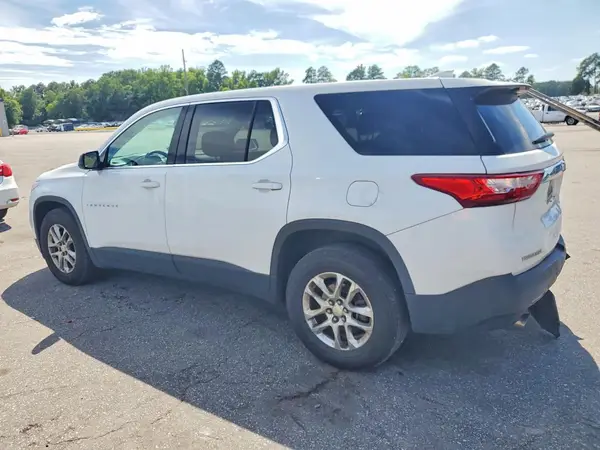 1GNERFKW9JJ270010 2018 CHEVROLET TRAVERSE - Image 2