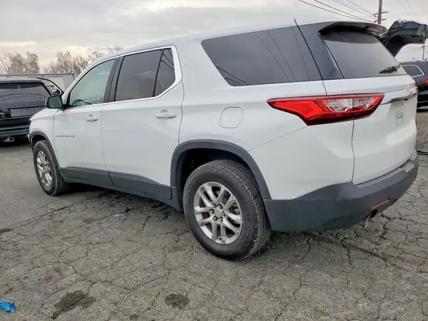 1GNERFKW9KJ194466 2019 CHEVROLET TRAVERSE - Image 2