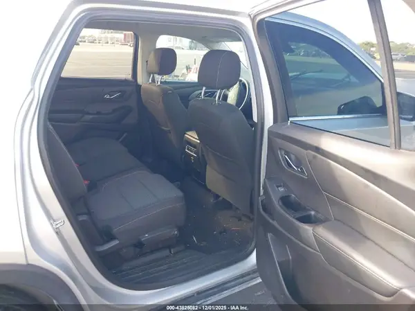 1GNERFKW9KJ291988 2019 CHEVROLET TRAVERSE - Image 8