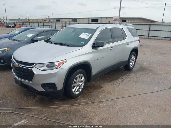 1GNERFKW9LJ131014 2020 CHEVROLET TRAVERSE - Image 2