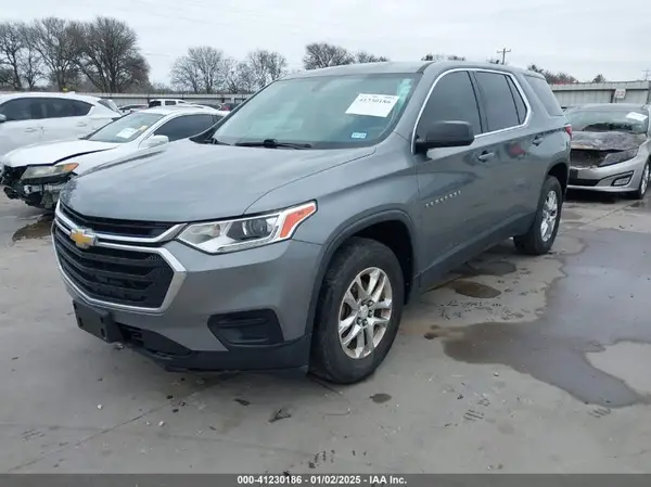 1GNERFKW9LJ147102 2020 CHEVROLET TRAVERSE - Image 2