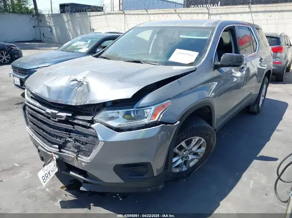 1GNERFKW9LJ248110 2020 CHEVROLET TRAVERSE - Image 2