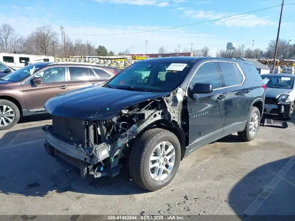 1GNERFKW9LJ289661 2020 CHEVROLET TRAVERSE - Image 2