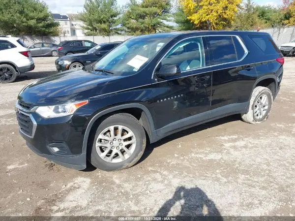 1GNERFKW9LJ303946 2020 CHEVROLET TRAVERSE - Image 2