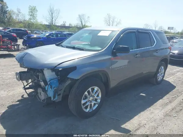 1GNERFKW9LJ309827 2020 CHEVROLET TRAVERSE - Image 2