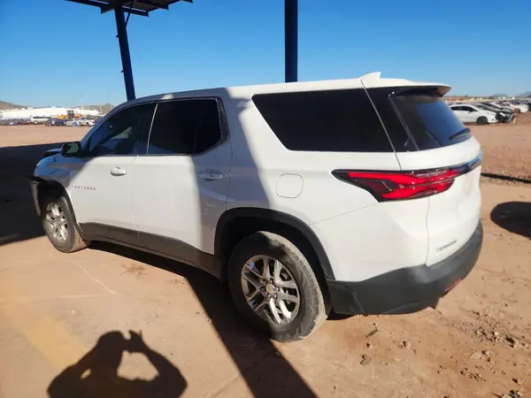 1GNERFKW9NJ150343 2022 CHEVROLET TRAVERSE - Image 2