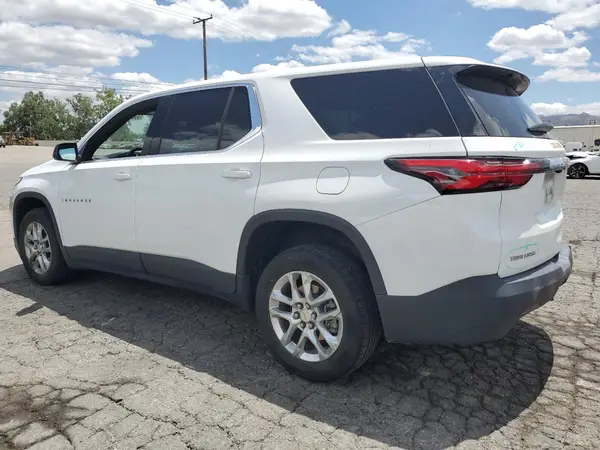 1GNERFKW9PJ140561 2023 CHEVROLET TRAVERSE - Image 2