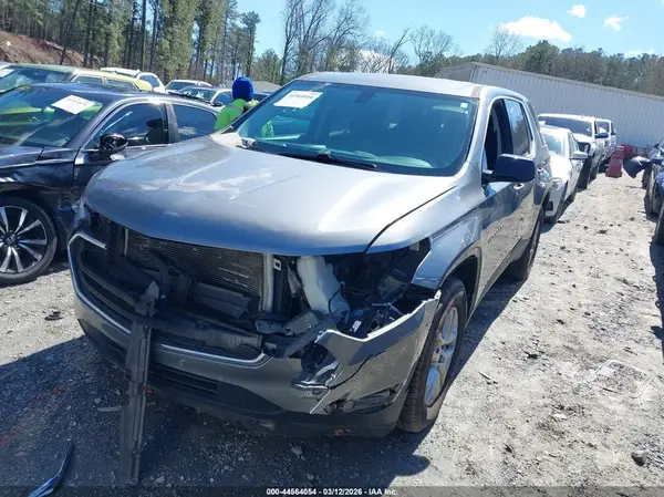 1GNERFKWXJJ110735 2018 CHEVROLET TRAVERSE - Image 2
