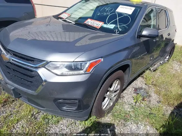 1GNERFKWXJJ218532 2018 CHEVROLET TRAVERSE - Image 2