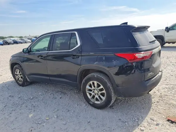 1GNERFKWXJJ246475 2018 CHEVROLET TRAVERSE - Image 2