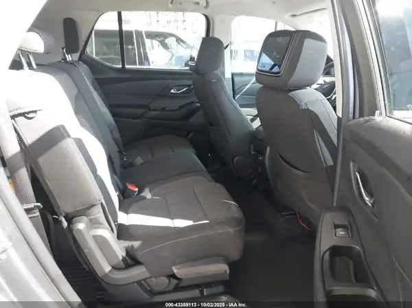 1GNERFKWXJJ285843 2018 CHEVROLET TRAVERSE - Image 8