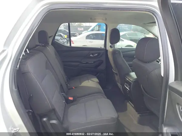 1GNERFKWXKJ164747 2019 CHEVROLET TRAVERSE - Image 8