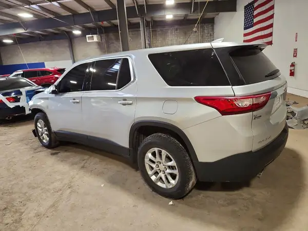 1GNERFKWXKJ230844 2019 CHEVROLET TRAVERSE - Image 2