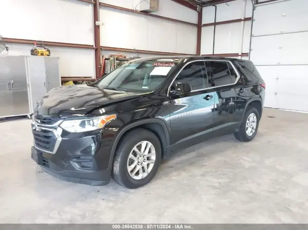 1GNERFKWXKJ280854 2019 CHEVROLET TRAVERSE - Image 2