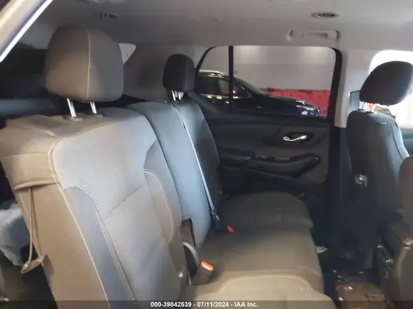1GNERFKWXKJ280854 2019 CHEVROLET TRAVERSE - Image 8
