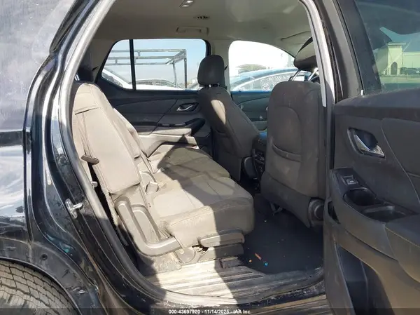 1GNERFKWXKJ294978 2019 CHEVROLET TRAVERSE - Image 8