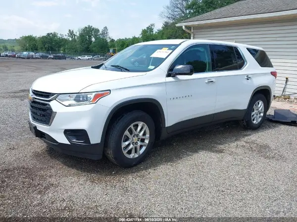 1GNERFKWXKJ319295 2019 CHEVROLET TRAVERSE - Image 2