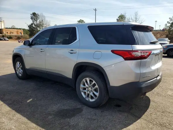 1GNERFKWXLJ275221 2020 CHEVROLET TRAVERSE - Image 2