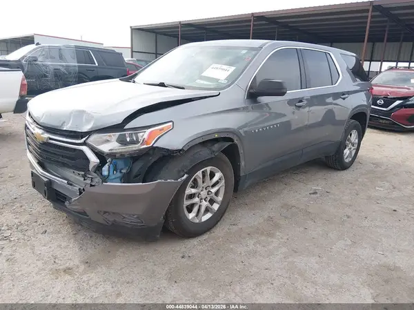 1GNERFKWXMJ178599 2021 CHEVROLET TRAVERSE - Image 2