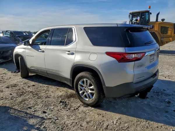 1GNERFKWXMJ219054 2021 CHEVROLET TRAVERSE - Image 2