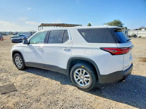 1GNERFKWXPJ178705 2023 CHEVROLET TRAVERSE - Image 2