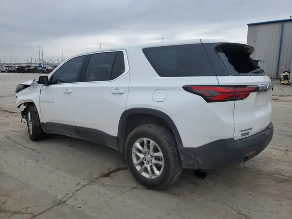 1GNERFKWXPJ185248 2023 CHEVROLET TRAVERSE - Image 2