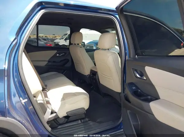 1GNERFKWXPJ226767 2023 CHEVROLET TRAVERSE - Image 8