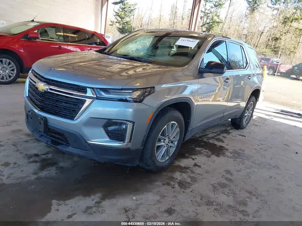1GNERFKWXPJ310975 2023 CHEVROLET TRAVERSE - Image 2