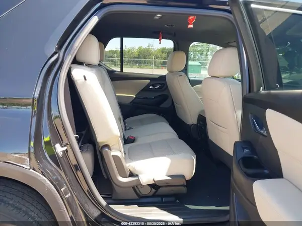 1GNERFKWXPJ320101 2023 CHEVROLET TRAVERSE - Image 8