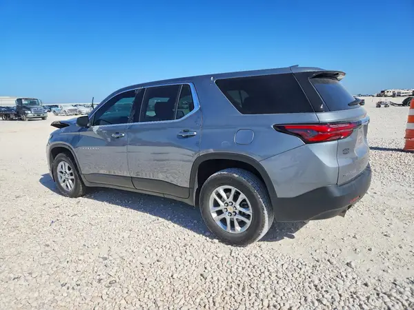 1GNERFKWXPJ328022 2023 CHEVROLET TRAVERSE - Image 2