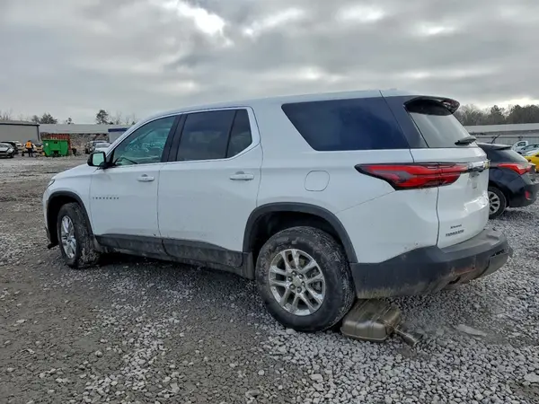 1GNERFKWXPJ333298 2023 CHEVROLET TRAVERSE - Image 2