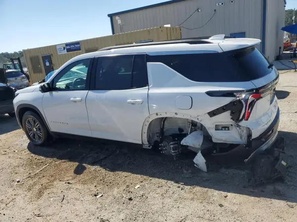 1GNERGKS0RJ201558 2024 CHEVROLET TRAVERSE - Image 2