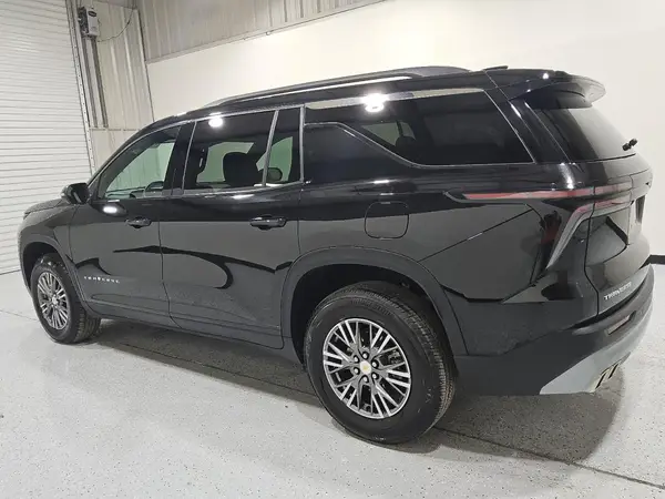 1GNERGKS1RJ165590 2024 CHEVROLET TRAVERSE - Image 2