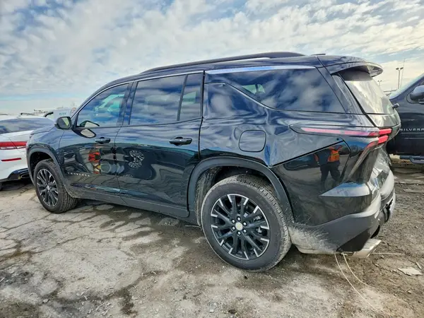 1GNERGKS1TJ239565 2026 CHEVROLET TRAVERSE - Image 2