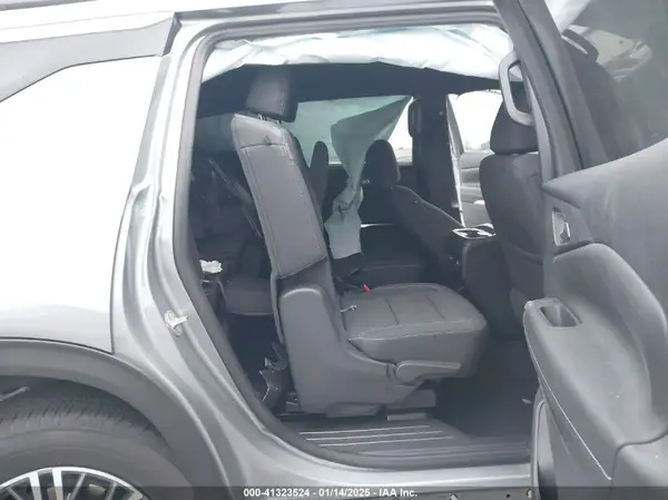 1GNERGKS2RJ156560 2024 CHEVROLET TRAVERSE - Image 8
