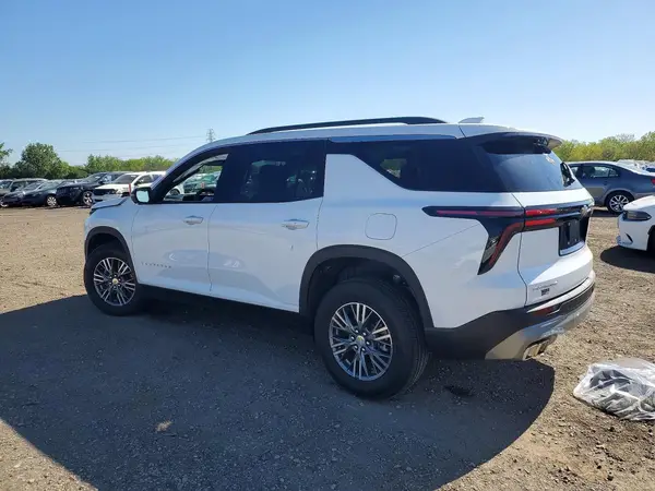 1GNERGKS2TJ175827 2026 CHEVROLET TRAVERSE - Image 2